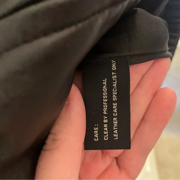 Men’s Genuine Leather Black Bomber Jacket - Picture 7 of 11